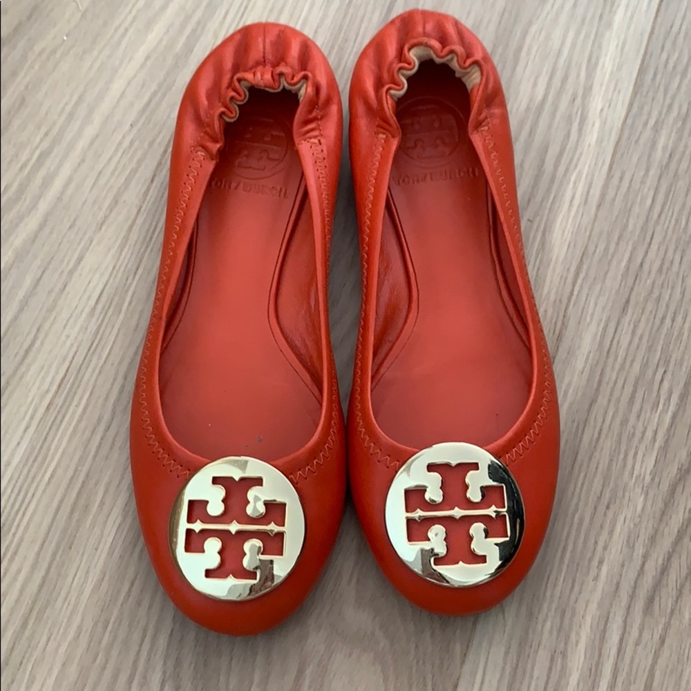 Tory Burch ballet flat with gold logo